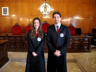 Los nuevos jueces María Inmaculada Samaniego Fuente e Iñigo Ares González